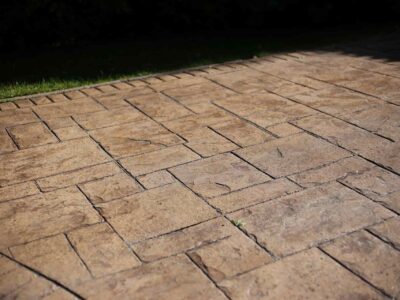 Maidenhead patterned concrete driveway