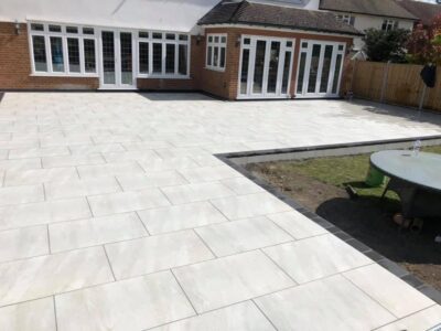 Quality Gallery contractors in Berkshire